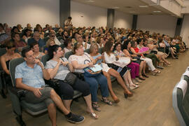 Asistentes a la graduación y clausura del curso del Aula de Mayores de la Universidad de Málaga. Campus de Teatinos. Junio de 2018