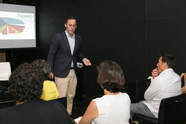 Taller transversal "Descubre #tuCIENxCIEN". Cursos de Verano de la Universidad de Málaga. Marbella. Julio de 2018