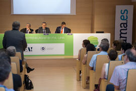 Reunión con el ministro de Ciencia, Innovación y Universidades, en el edificio The Green Ray. Campus de Teatinos. Junio de 2018