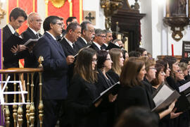 Concierto de Navidad de la Coral Sancti Petri homenaje a la Facultad de Económicas. Iglesia de los Mártires. Diciembre de 2015