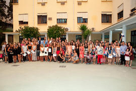 Foto de grupo tras la graduación de los alumnos del CIE de la Universidad de Málaga. Graduación en el CIE de la Universidad de Málaga. Centro Internacional de Español. Agosto de 2014