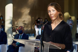 Discurso de la doctora María Díaz Diñeiro. Homenaje a los sanitarios en la Facultad de Medicina de la Universidad de Málaga. Campus de Teatinos. Octubre de 2021
