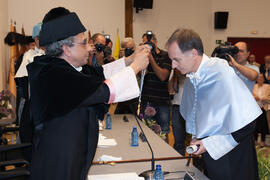 Investidura como Doctor "Honoris Causa" de Antonio Soler por la Facultad de Filosofía y Letras de la Universidad de Málaga. Paraninfo. Junio de 2016