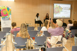 Mesa Redonda: “Redes Sociales e Influencers”. Curso "Influencers, camino al éxito". Cursos de verano 2018 de la Universidad de Málaga. Marbella. Julio de 2018