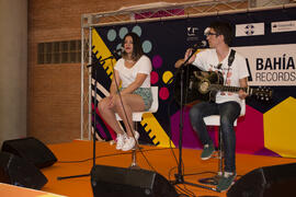 Concierto del III Certamen de Cantautores Destino UMA. Jornadas de Puertas Abiertas de la Universidad de Málaga. Complejo Polideportivo Universitario. Abril de 2015