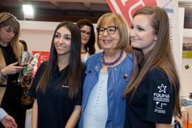 Visita a un stand. Inauguración de las Jornadas de Puertas Abiertas de la Universidad de Málaga. Complejo Polideportivo Universitario. Abril de 2015