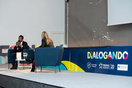 "Dialogando" con Ousman Umar. Facultad de Estudios Sociales y del Trabajo. Marzo de 2020