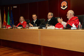 Mesa presidencial. Entrega de la Medalla de Oro de la Universidad de Córdoba a la Universidad de Málaga. Córdoba. Junio de 2022