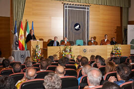 Investidura como Doctor "Honoris Causa" de D. Javier Aracil Santonja por la Escuela Técnica Superior de Ingeniería Industrial de la Universidad de Málaga. Rectorado. Diciembre de 2013